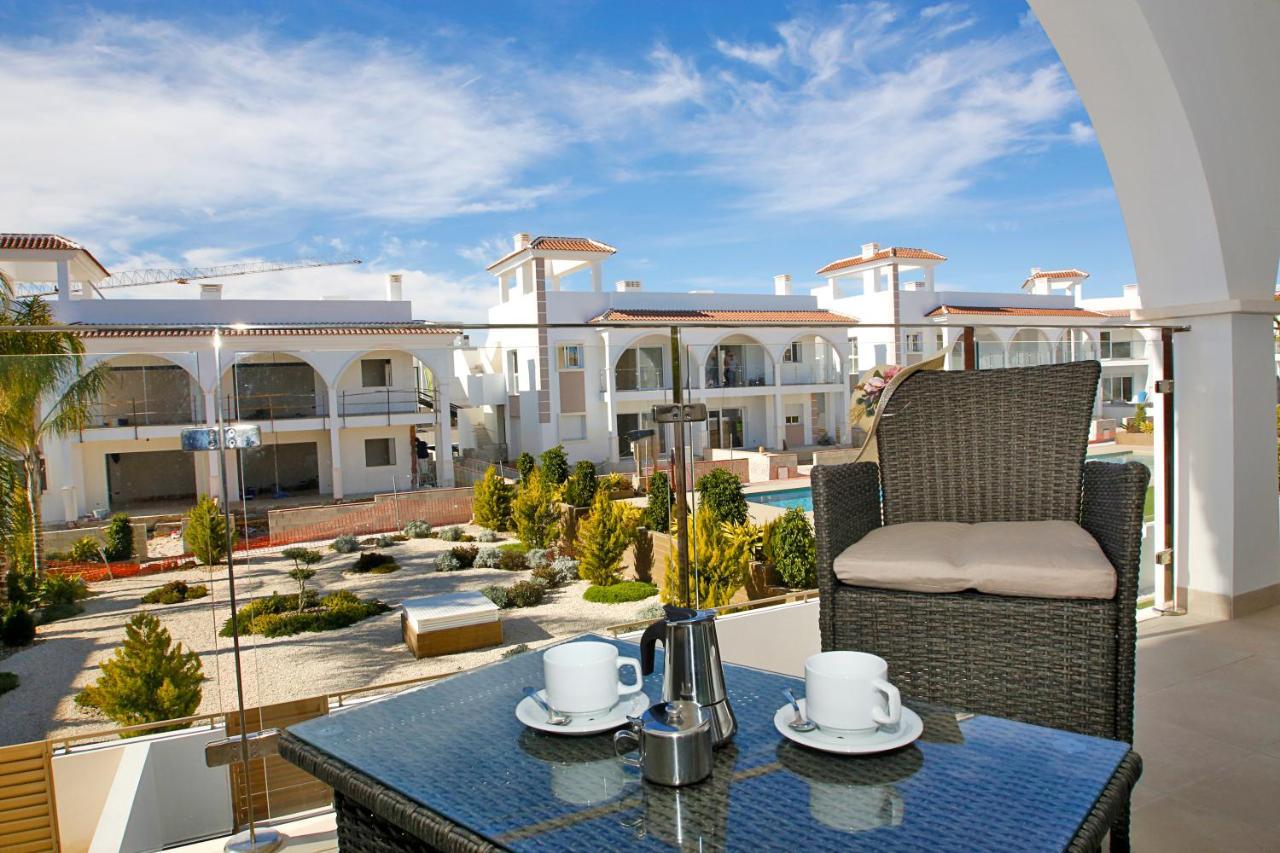 Fortuna 15 - Apartamento Con Azotea Privada Y Piscina Рохалес Экстерьер фото