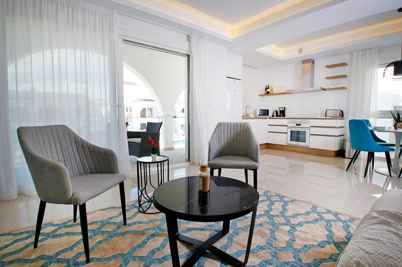 Fortuna 15 - Apartamento Con Azotea Privada Y Piscina Рохалес Экстерьер фото