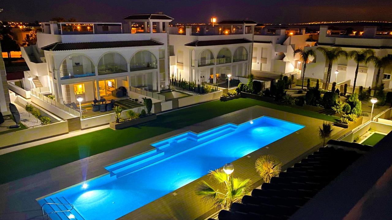Fortuna 15 - Apartamento Con Azotea Privada Y Piscina Рохалес Экстерьер фото