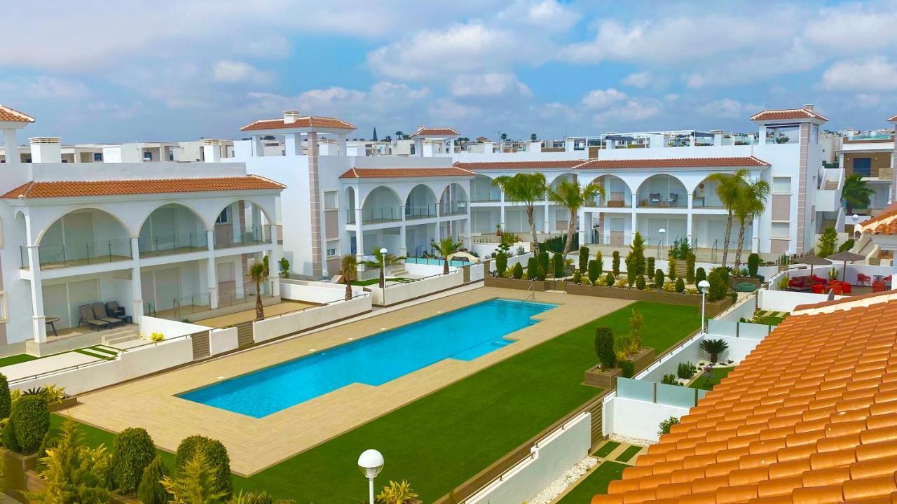 Fortuna 15 - Apartamento Con Azotea Privada Y Piscina Рохалес Экстерьер фото